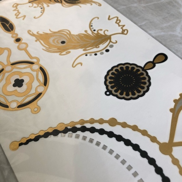 πHPπ Gold Boho Temporary Flash Tattoo: Dreamcatcher - Picture 4 of 8